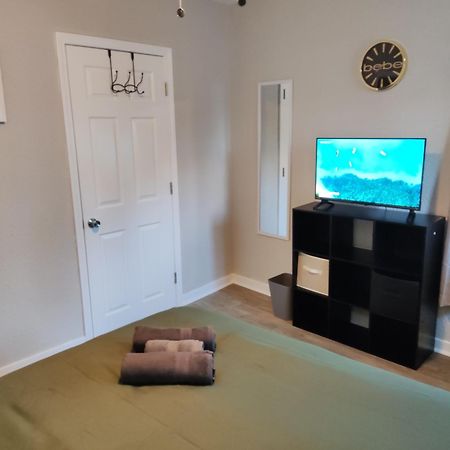 Tranquil Oasis - Private Rooms -Near Downtown 印第安納波利斯 外观 照片