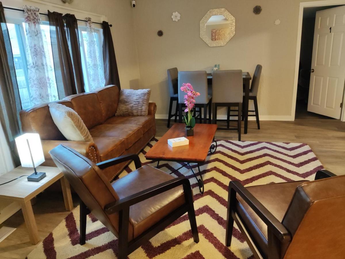 Tranquil Oasis - Private Rooms -Near Downtown 印第安納波利斯 外观 照片